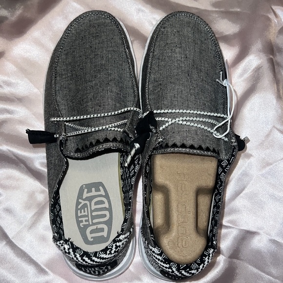 HEY DUDES new - Picture 2 of 5